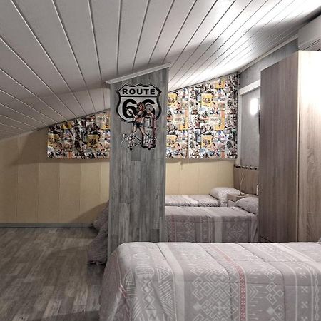 Alojamiento Villa Moles Salou Luaran gambar