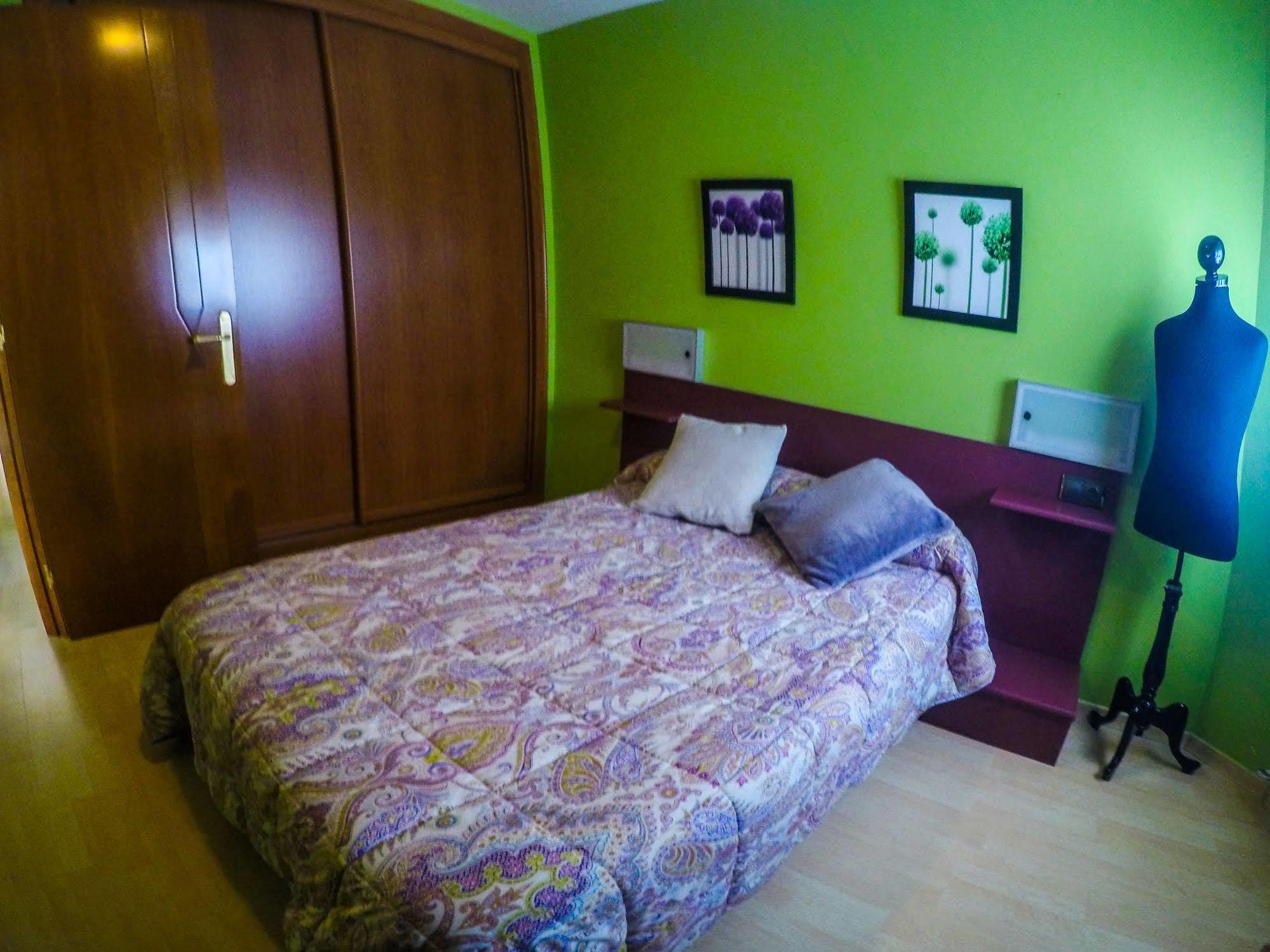 Alojamiento Villa Moles Salou Luaran gambar