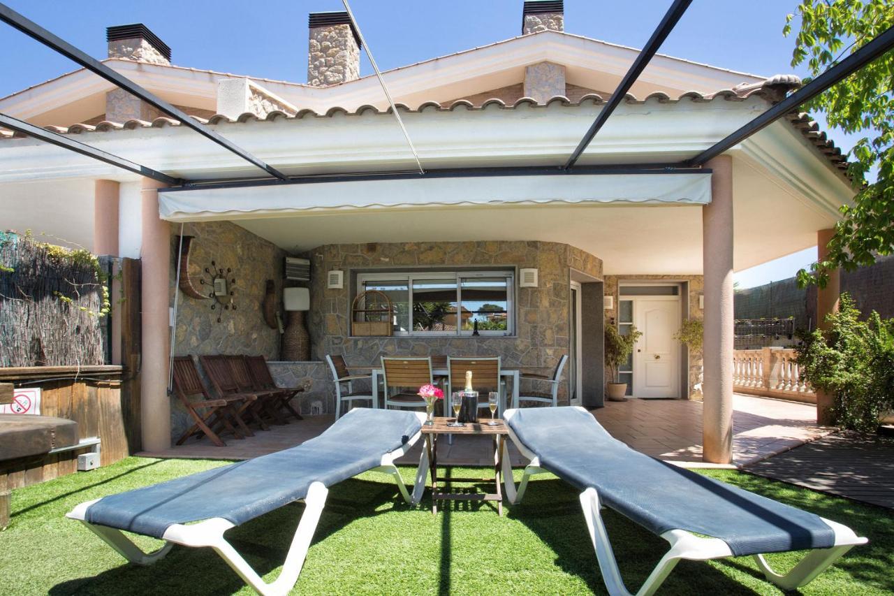 Alojamiento Villa Moles Salou Luaran gambar