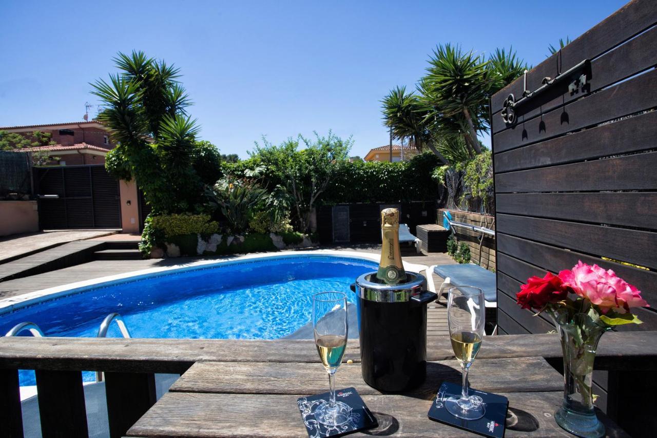 Alojamiento Villa Moles Salou Luaran gambar