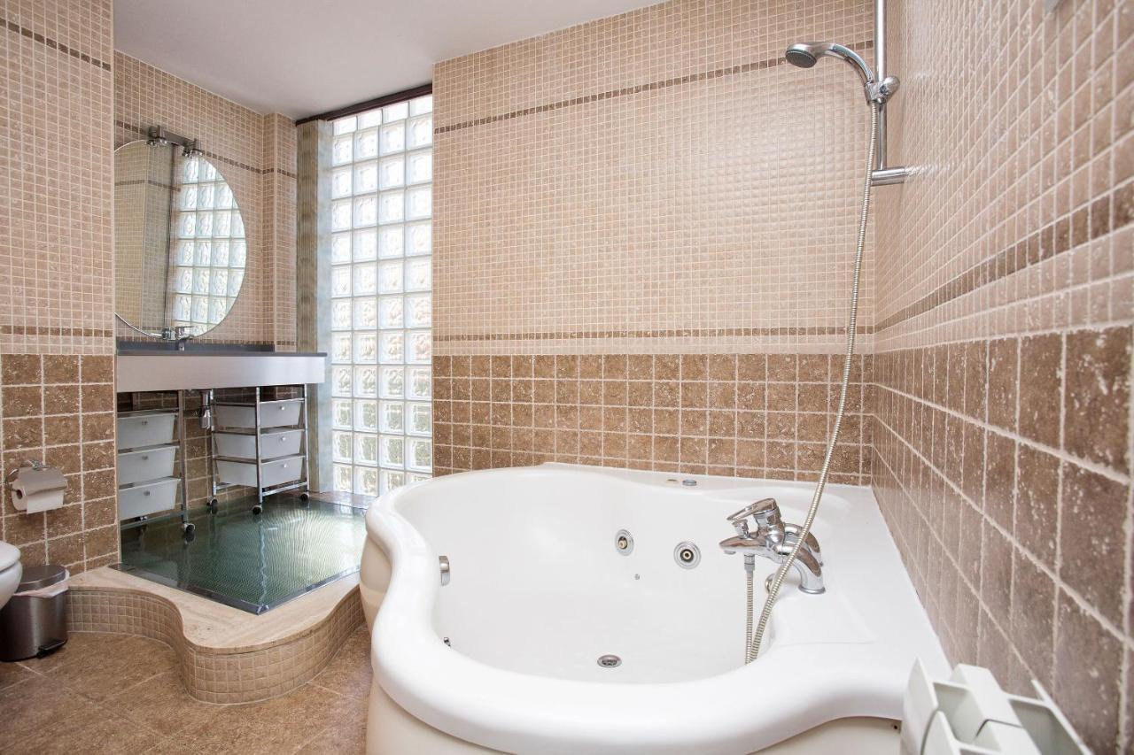 Alojamiento Villa Moles Salou Luaran gambar