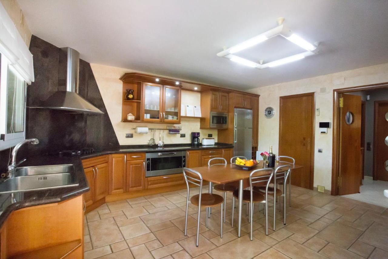 Alojamiento Villa Moles Salou Luaran gambar