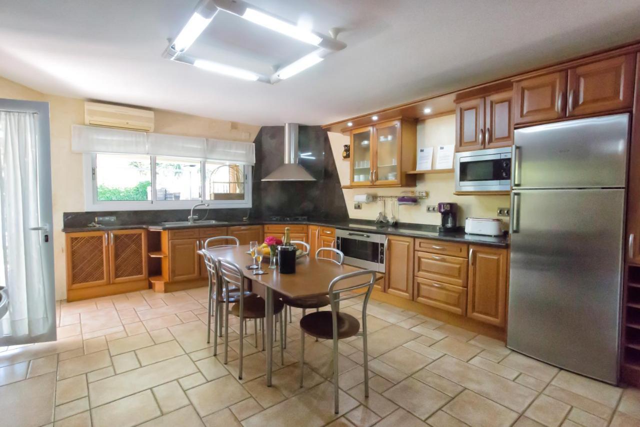 Alojamiento Villa Moles Salou Luaran gambar